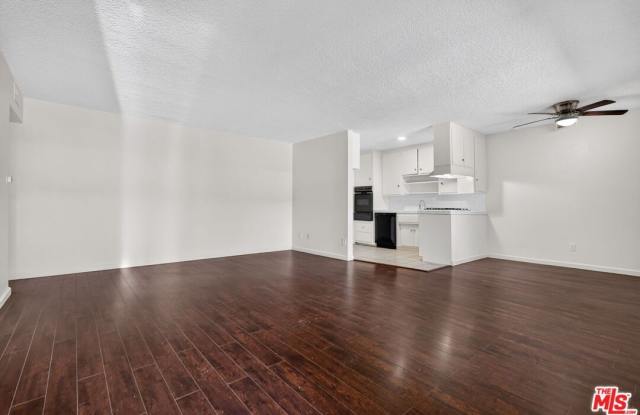 15540 Moorpark St photos photos 15540 Moorpark St photos photos