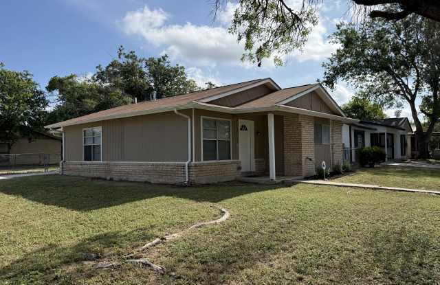 4919 Waycross Ln Gallery 2
