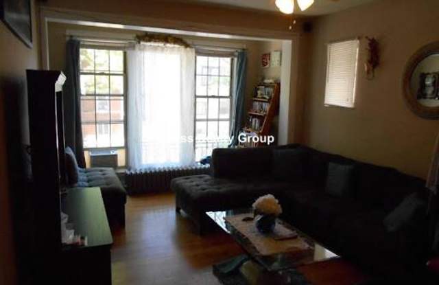 6964 North Greenview photos photos