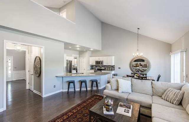 5817 Sterling Oaks Drive Gallery 4