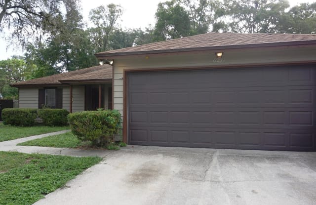6211 COUNTRYMAN LN - 6211 Countryman Lane East, Jacksonville, FL 32244