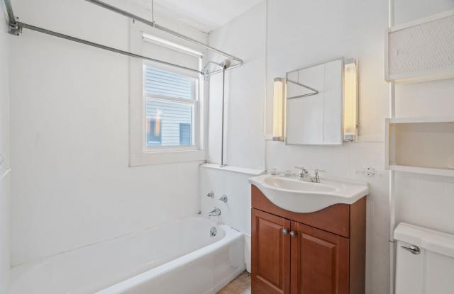 135 Sagamore Street Unit #2 Manchester NH Gallery 4