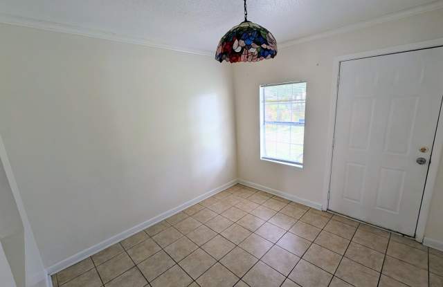 179 Cherokee Cir Gallery 3