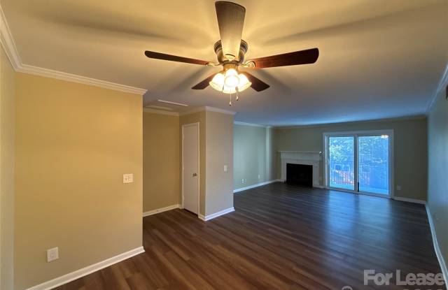 3240 Heathstead Place Gallery 2