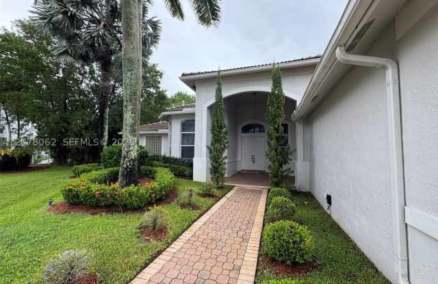 1360 Victoria Isle Dr Gallery 4