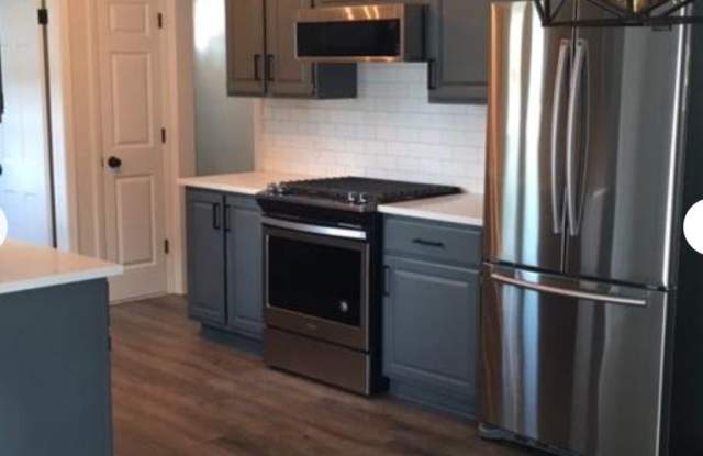 3 bed/2 bath ranch on the NE side! photos photos