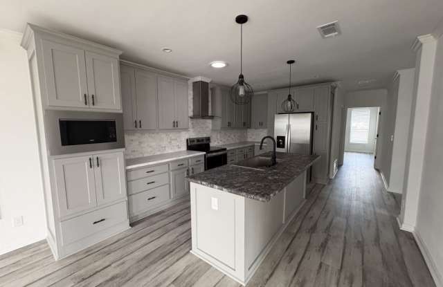 19477 Bermuda Court Gallery 3