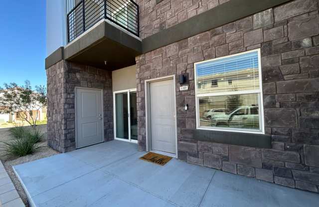 6 month lease! Furnished 1 Bed, 1 Bath Condo in Desert Color with attached garage! photos photos