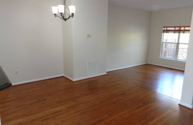 19863 RIDGECREST SQUARE Gallery 4