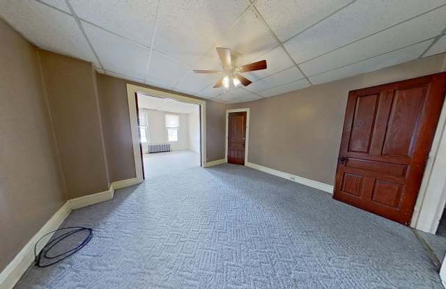 ** MOVE IN SPECIAL** Spacious One Bedroom Apartment Gallery 4