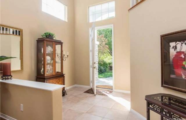 27322 BLUERIDGE Drive Gallery 3