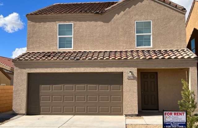 3br 2Ba 2-Story Brand new Home with fenced yard and garage Near Golf Course photos photos