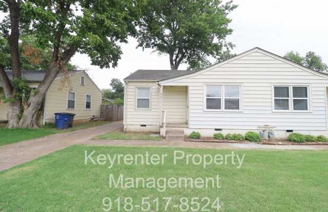 Beautiful Brookside duplex unit - NO PETS photos photos Beautiful Brookside duplex unit - NO PETS photos photos