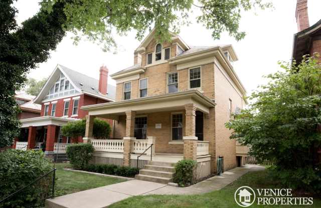 7 Bedroom on OSU Campus - 55 East Oakland Avenue, Columbus, OH 43201