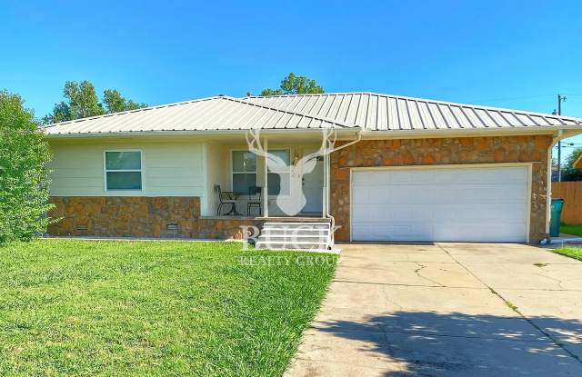 424 Nw 121st St photos photos