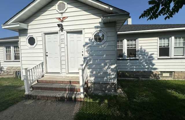 85 Belmount Avenue photos photos