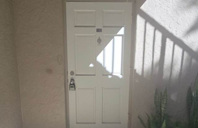 1-Bedroom, 1-Bathroom Apartment in Brandon Gallery 1