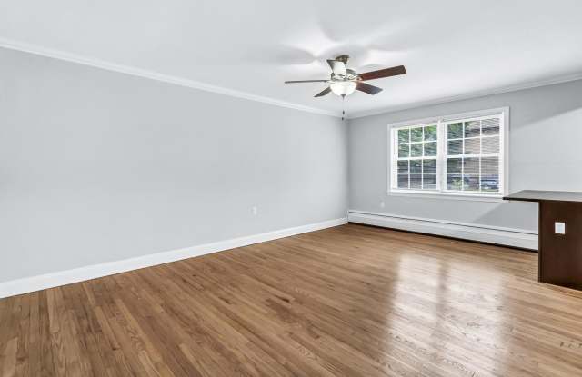 Verona Plaza Apartments Gallery 3