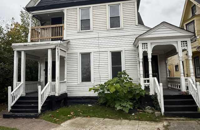 1519, 1521,1523,1525 CLARK AVE photos photos