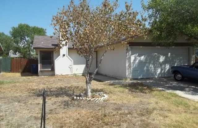 Updated 3-Bedroom, 2-Bath Home in a Quiet Area!!! photos photos