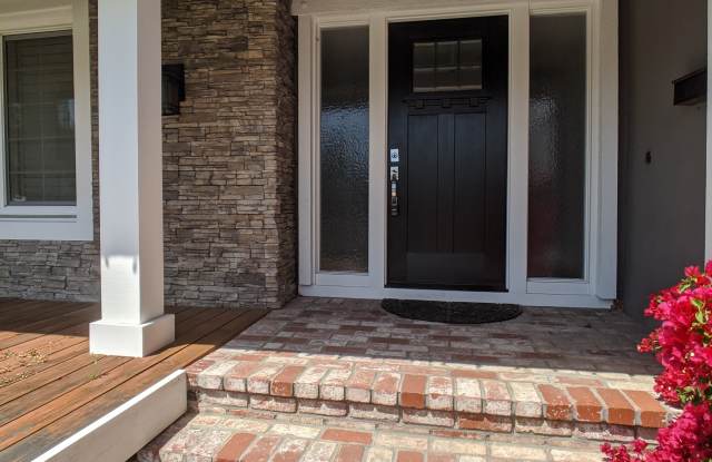 7967 Stonehurst Ct Gallery 3