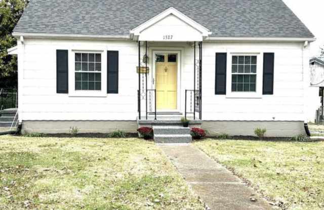 1327 S Main St photos photos