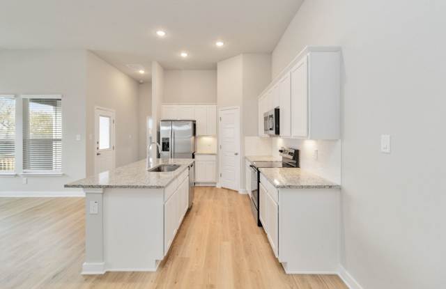 Brand-New 3-Bedroom Home in Emma Park | Private Yard + 2-Car Garage Gallery 4