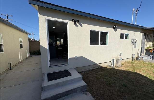 3608 W 116th photos photos