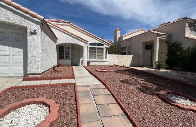 Single Story Home with 4 Bedrooms photos photos