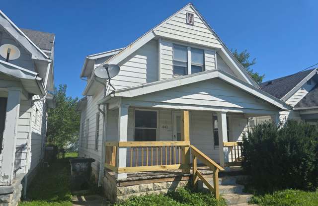 ***NEW ON THE MARKET....DRIVE BY TO CHECK IT OUT*** photos photos