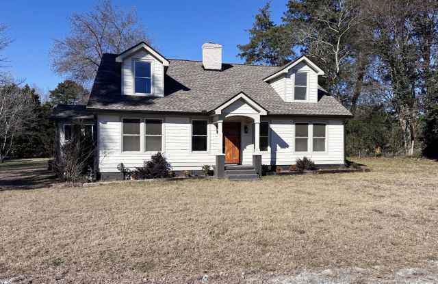 1880 East Broad Street photos photos