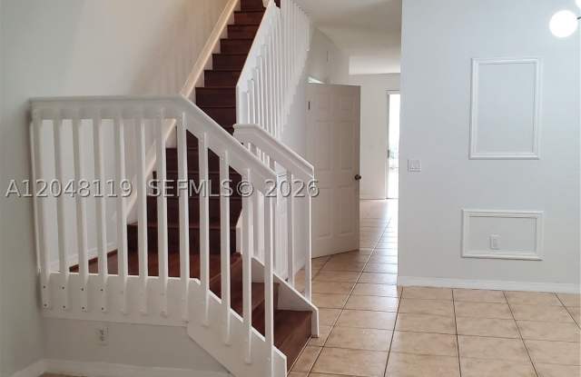 7834 Catalina Cir Gallery 4