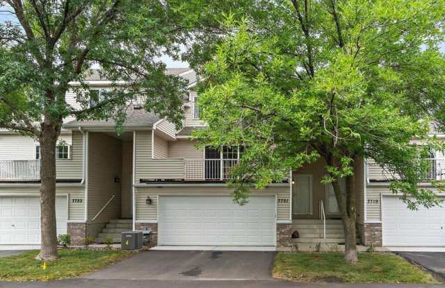 Lovely 2BR Plus Townhome with 2-Car Garage Never Before Rented is Pet-Friendly! photos photos