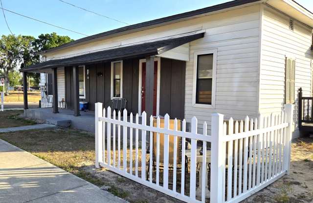 Locale at Eagle Ave photos photos