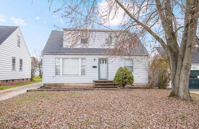 3 Bed/1 Bath Single Family Home! photos photos