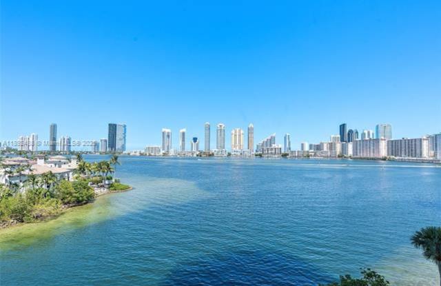 4000 Island Blvd unit 606 (A11892488) photos photos