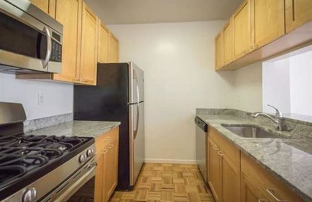 216 8th Ave - 216 8th Avenue, Brooklyn, NY 11215