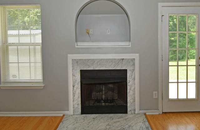 3213 Forest Creek Gallery 2