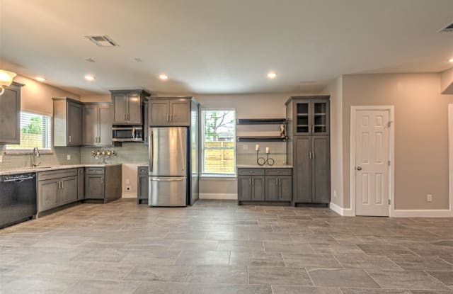 4002 Weslow Street - 4002 Weslow St, Houston, TX 77087