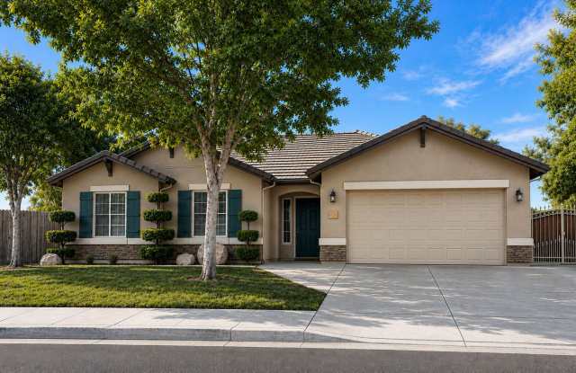 2106 North Vine Circle photos photos