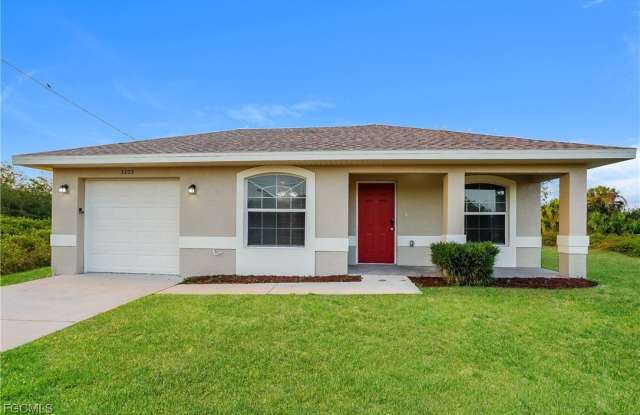 3203 34th Street SW - 3203 34th Street Southwest, Lehigh Acres, FL 33976
