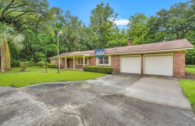 Rare opportunity minutes away from Savannah - 3-bedroom/2-bathroom home Move In Today! photos photos