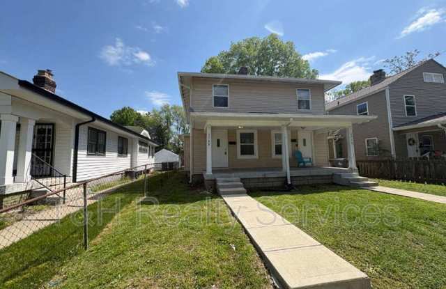 3729 North Kenwood Avenue photos photos