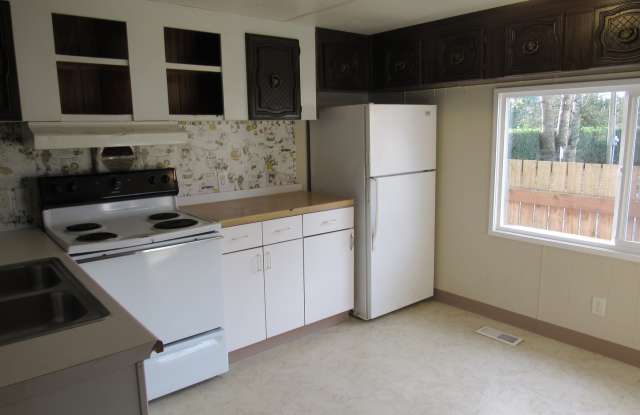5692 Northwest Dr. #3 Gallery 4