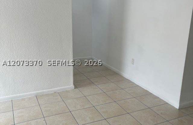 2735 NW 131 ST Gallery 3