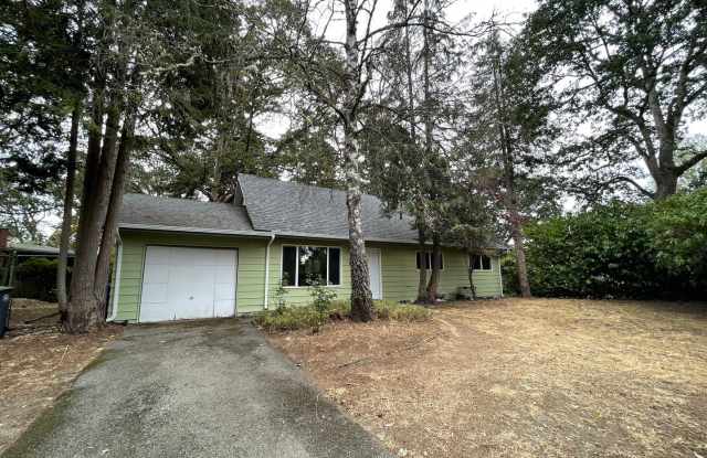 11806 96th Ave SW - 11806 96th Avenue Southwest, Lakewood, WA 98498