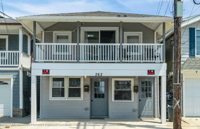 262 1st Avenue - 262 1st Avenue, Manasquan, NJ 08736