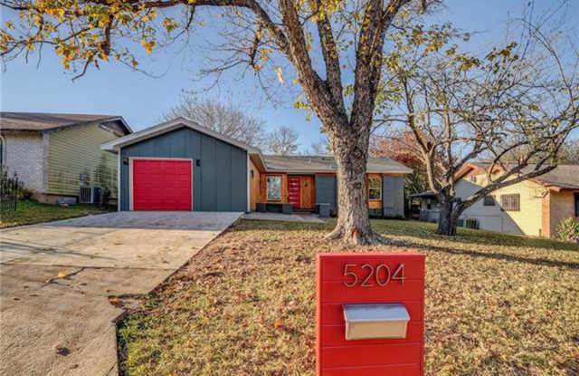 5204 King Charles Drive photos photos