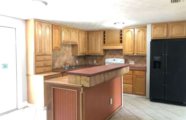 5332 Colonial Avenue Gallery 2