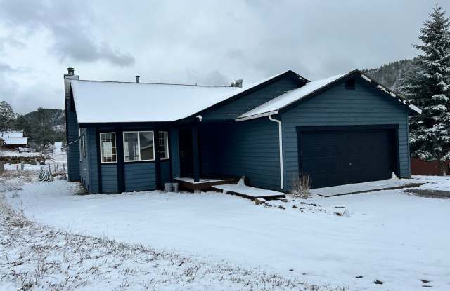 Recently Renovated Beautiful Forest Lakes Home - 3bd/ 2ba w/Attached Garage photos photos